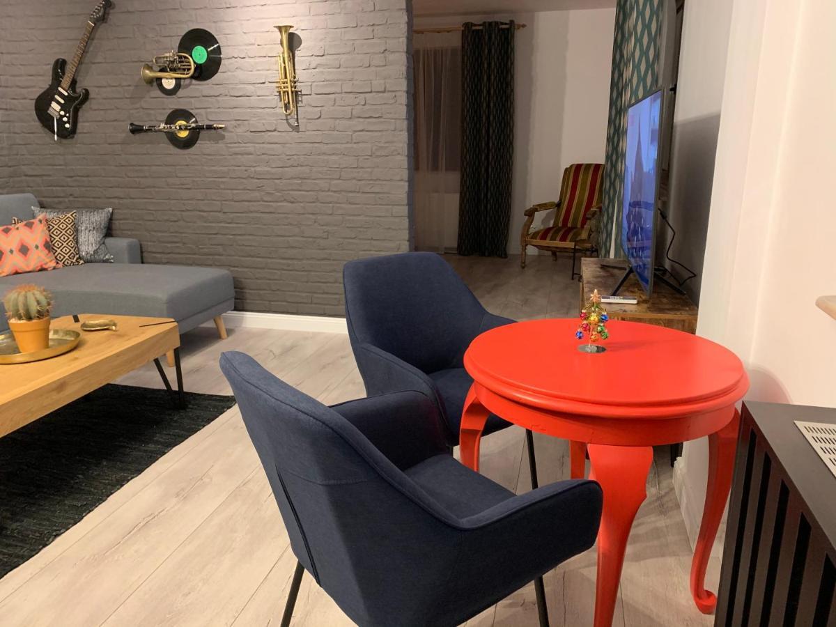 Best Apartment Scheia Suceava Luaran gambar