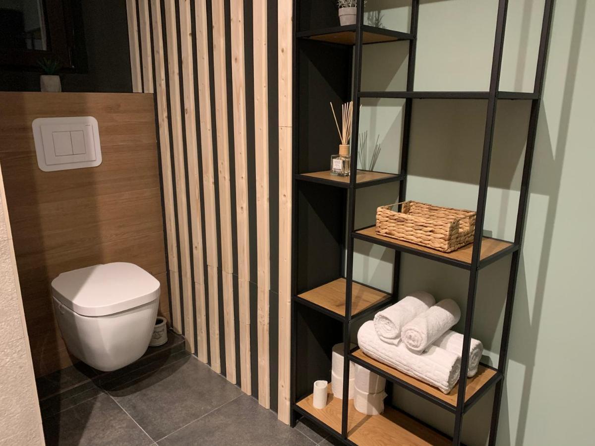 Best Apartment Scheia Suceava Luaran gambar