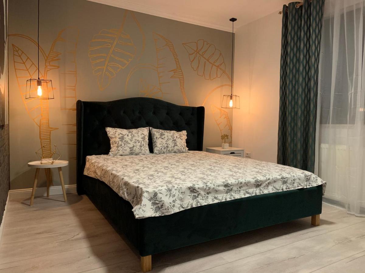 Best Apartment Scheia Suceava Luaran gambar