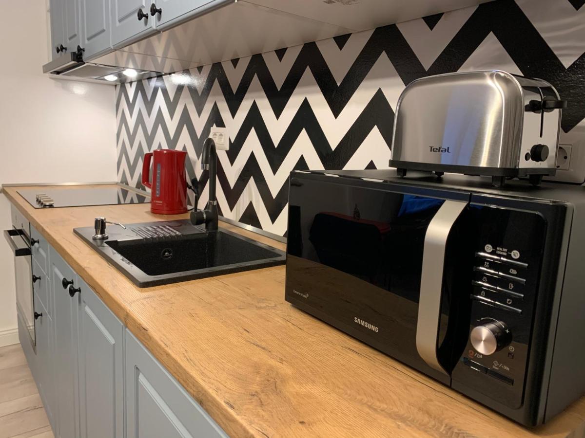 Best Apartment Scheia Suceava Luaran gambar