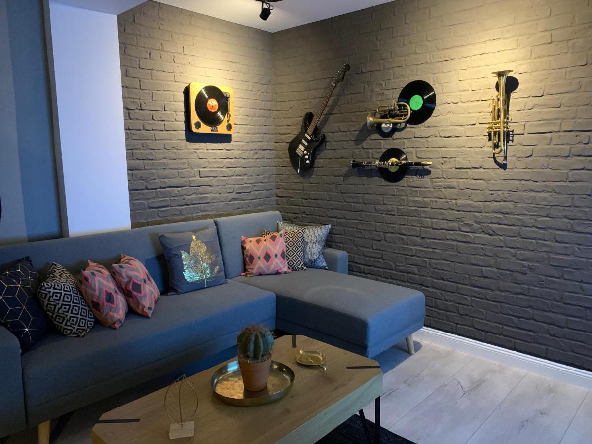 Best Apartment Scheia Suceava Luaran gambar