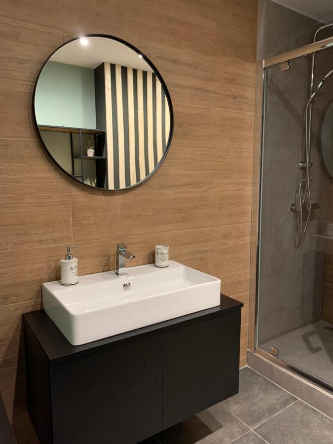 Best Apartment Scheia Suceava Luaran gambar
